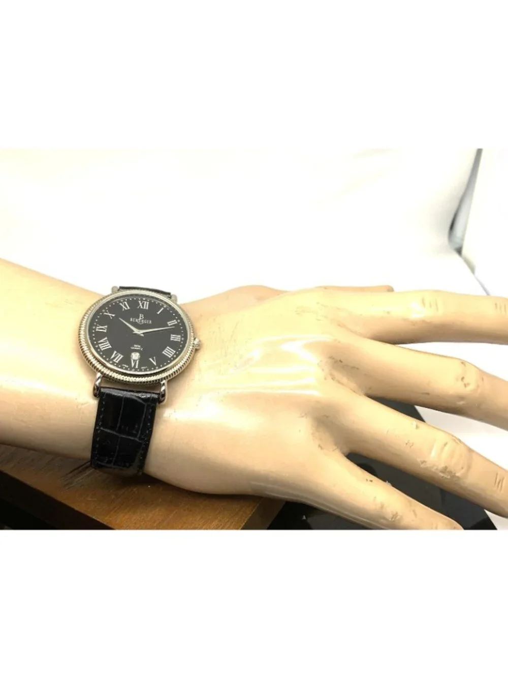 Bergenger Men's Watch Quartz Black Dial Silver Tone Case Leather Strap 38mm